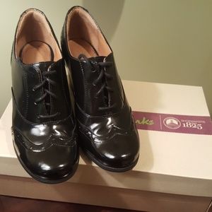 Clarks black leather heels